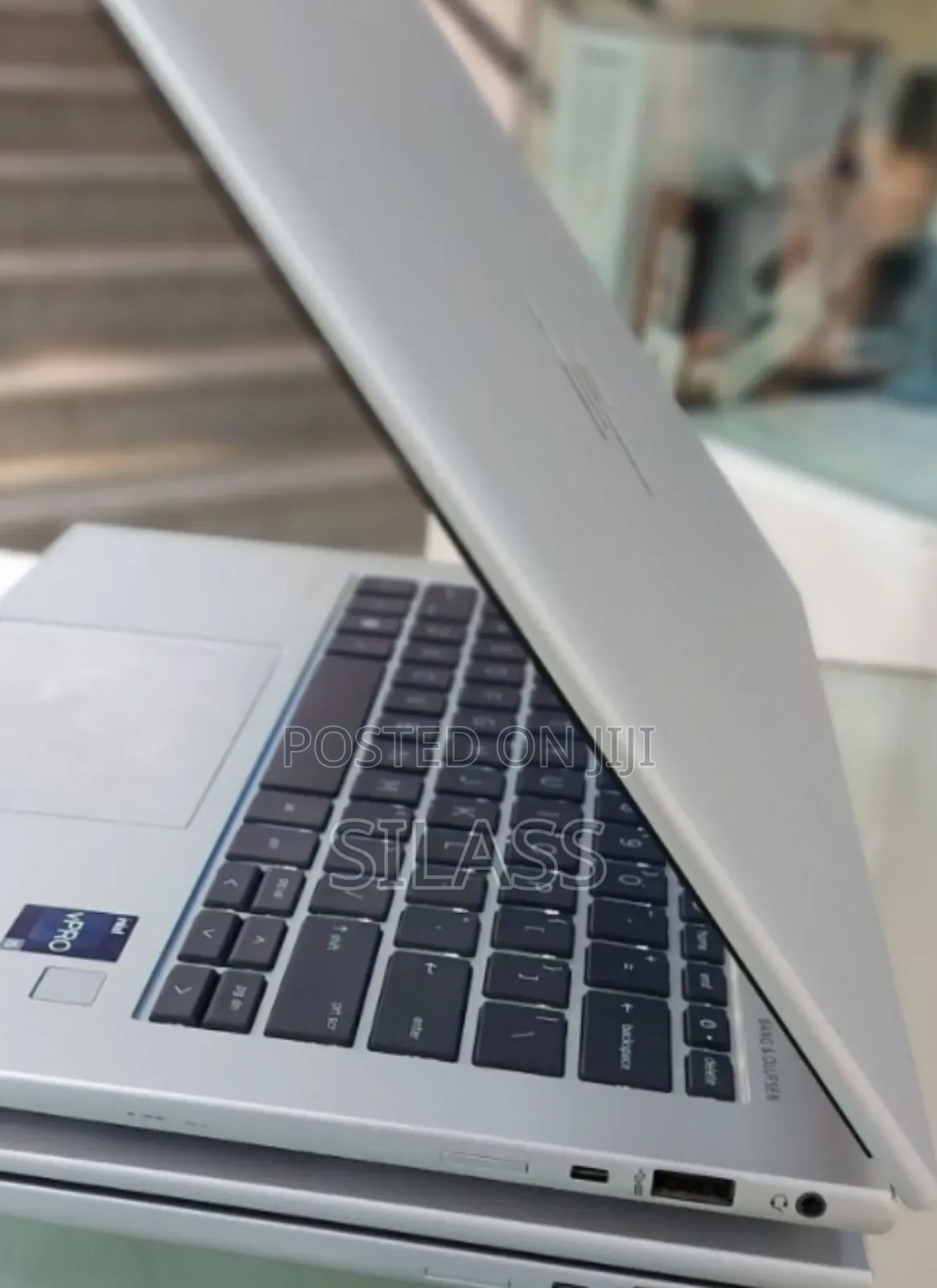 New Laptop HP EliteBook 840 G9 16GB Intel Core i5 SSD 512GB