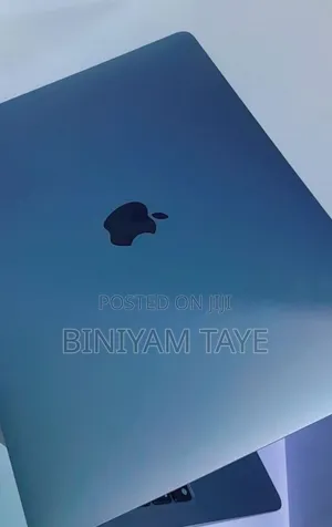 New Laptop Apple MacBook Air 2020 M1 8GB Intel Core I7 SSD 256GB