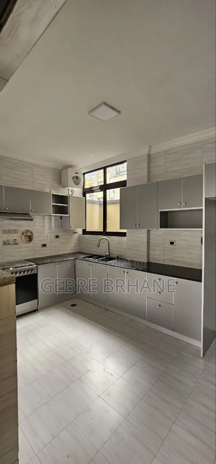 3bdrm House in G+2, Yeka for rent