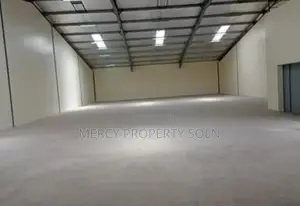 Photo - Warehouse for Rent Goro Bole Subcity የሚከራይ መጋዘን ጎሮ አከባቢ