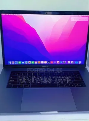 Photo - New Laptop Apple MacBook Pro 2017 16GB Intel Core I7 SSD 512GB