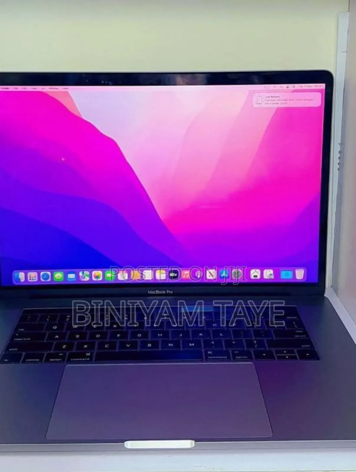 New Laptop Apple MacBook Pro 2017 16GB Intel Core I7 SSD 512GB