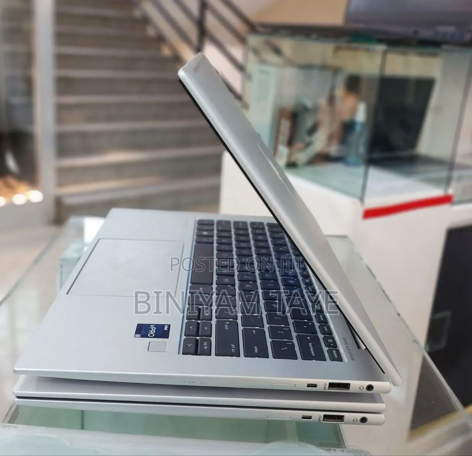 New Laptop HP EliteBook 840 G9 16GB Intel Core I5 SSD 512GB