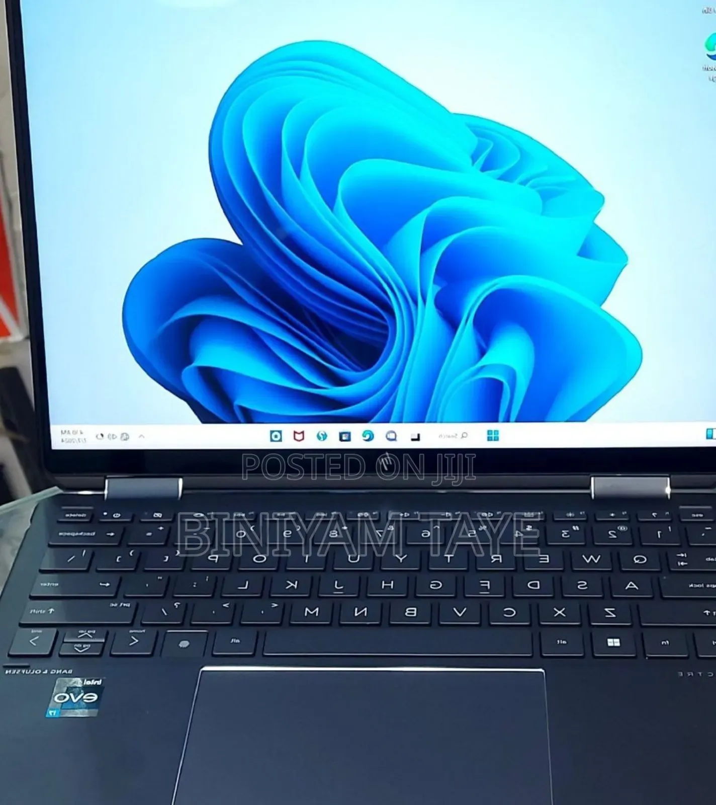 New Laptop HP Spectre X360 16GB Intel Core I7 SSD 1T