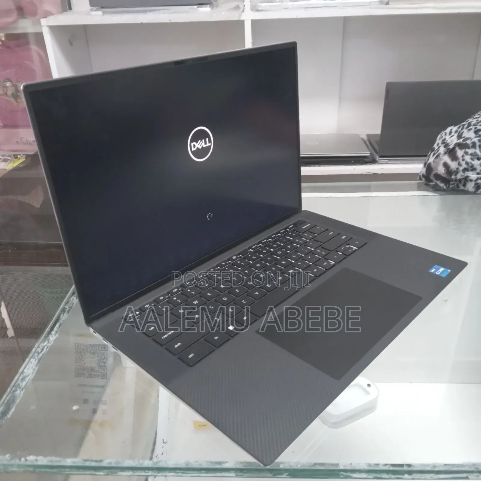 New Laptop Dell XPS 15 16GB Intel Core I7 SSD 512GB