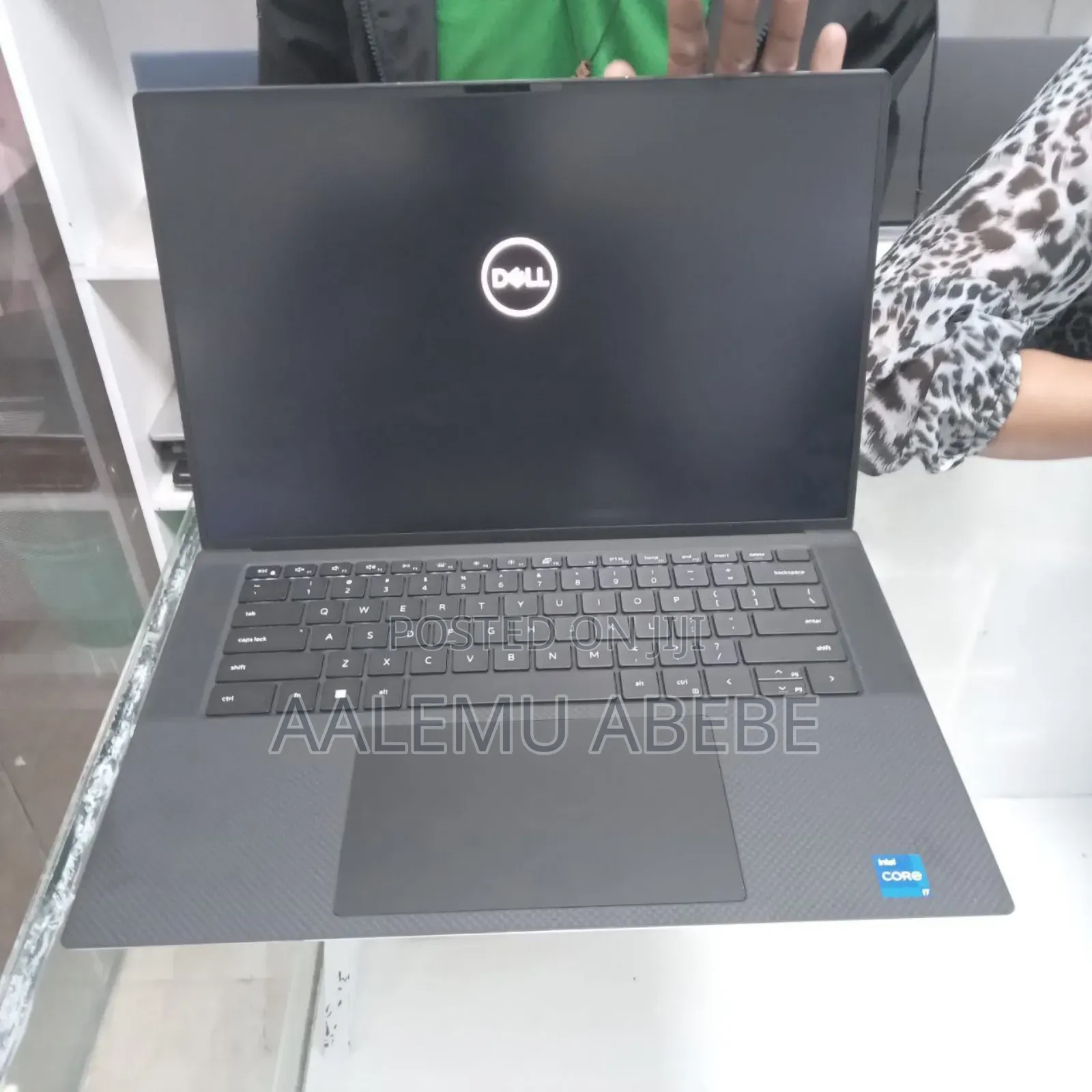 New Laptop Dell XPS 15 16GB Intel Core I7 SSD 512GB