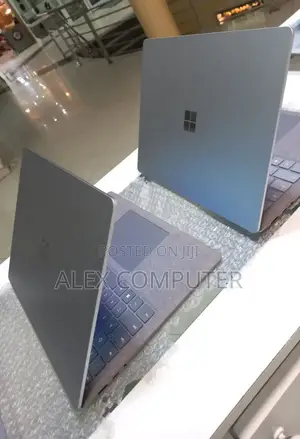 New Laptop Microsoft Surface Laptop 4 16GB Intel Core I7 SSD 512GB