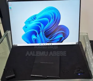 Photo - New Laptop Dell XPS 15 16GB Intel Core I7 SSD 512GB