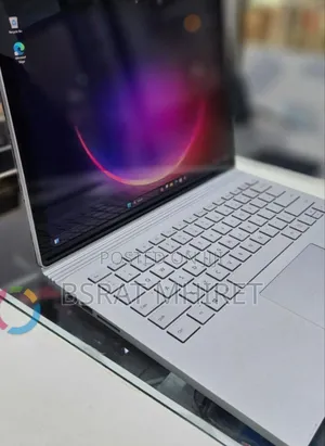 New Laptop Microsoft Surface Book 3 16GB Intel Core I7 SSD 256GB