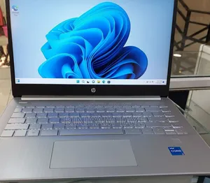 New Laptop HP Stream Notebook 8GB Intel Core I5 SSD 512GB