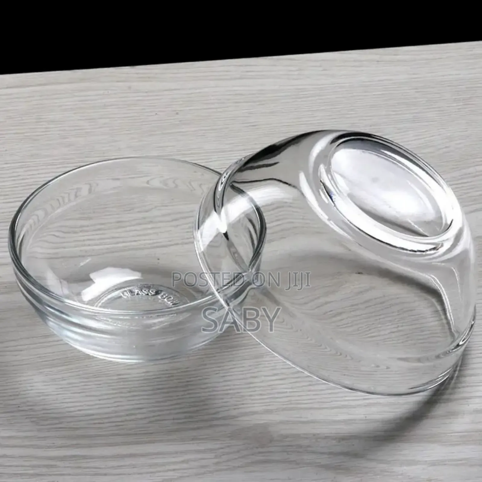 Transparent Glass Salad Bowl