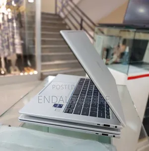 New Laptop HP EliteBook 840 G9 16GB Intel Core I5 SSD 512GB