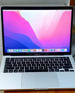 New Laptop Apple MacBook Pro M1 8GB Apple M1 SSD 512GB