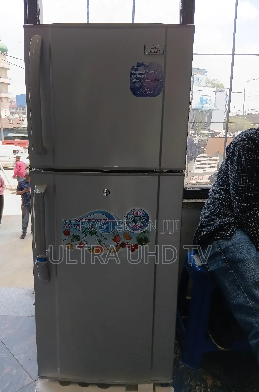 Elegance Refrigerator 240l