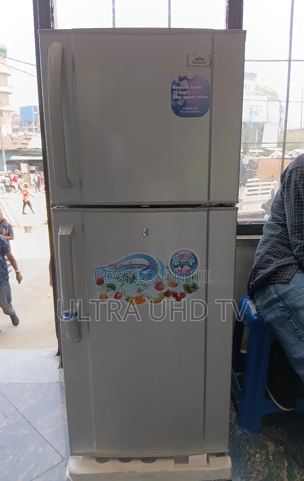 Elegance Refrigerator 240l