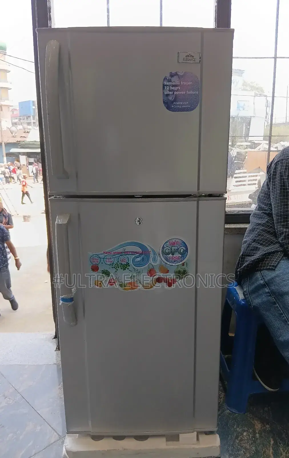 Elegance Refrigerator 240l