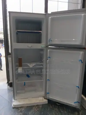 Elegance Refrigerator 240l