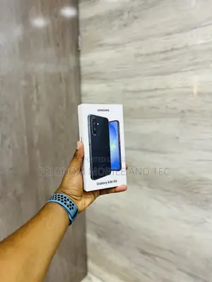 Photo - New Samsung Galaxy A36 256 GB Black