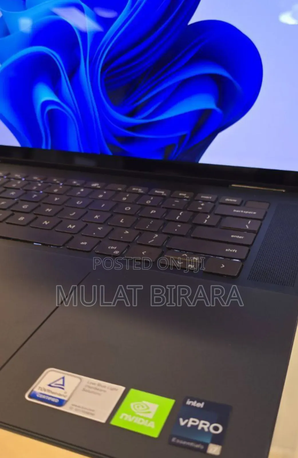 New Laptop Dell Inspiron 15 16GB Intel Core I7 SSD 1T