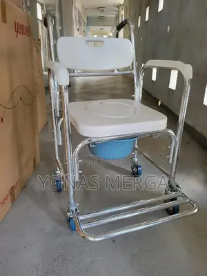 Toilet Chair With Built-in Toilet፱页well-Being and Freshness