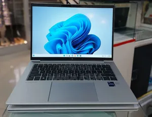 New Laptop HP EliteBook 840 G9 16GB Intel Core I5 SSD 512GB