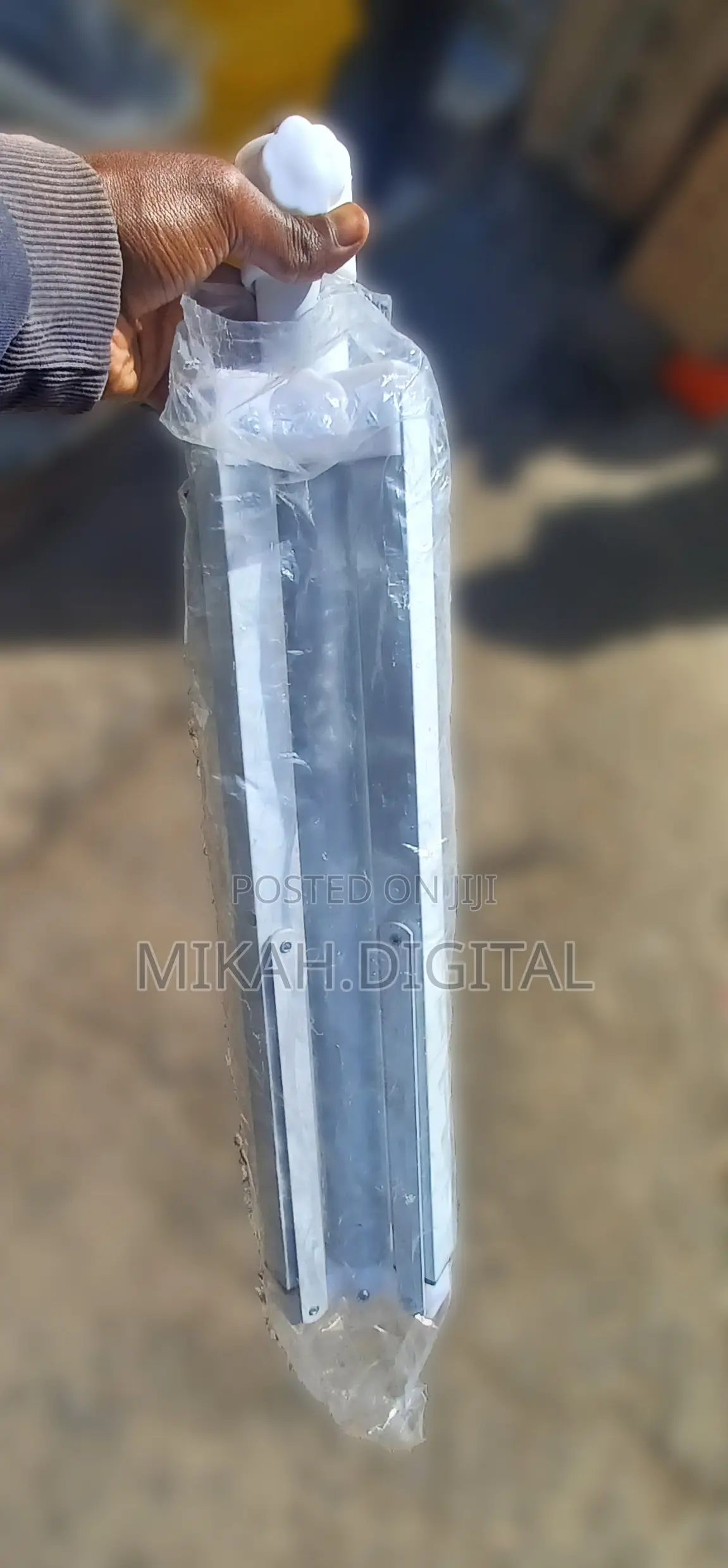 Foldable Aluminum Cafe Umbrella Stand | የዣንጥላ ማቆሚያ