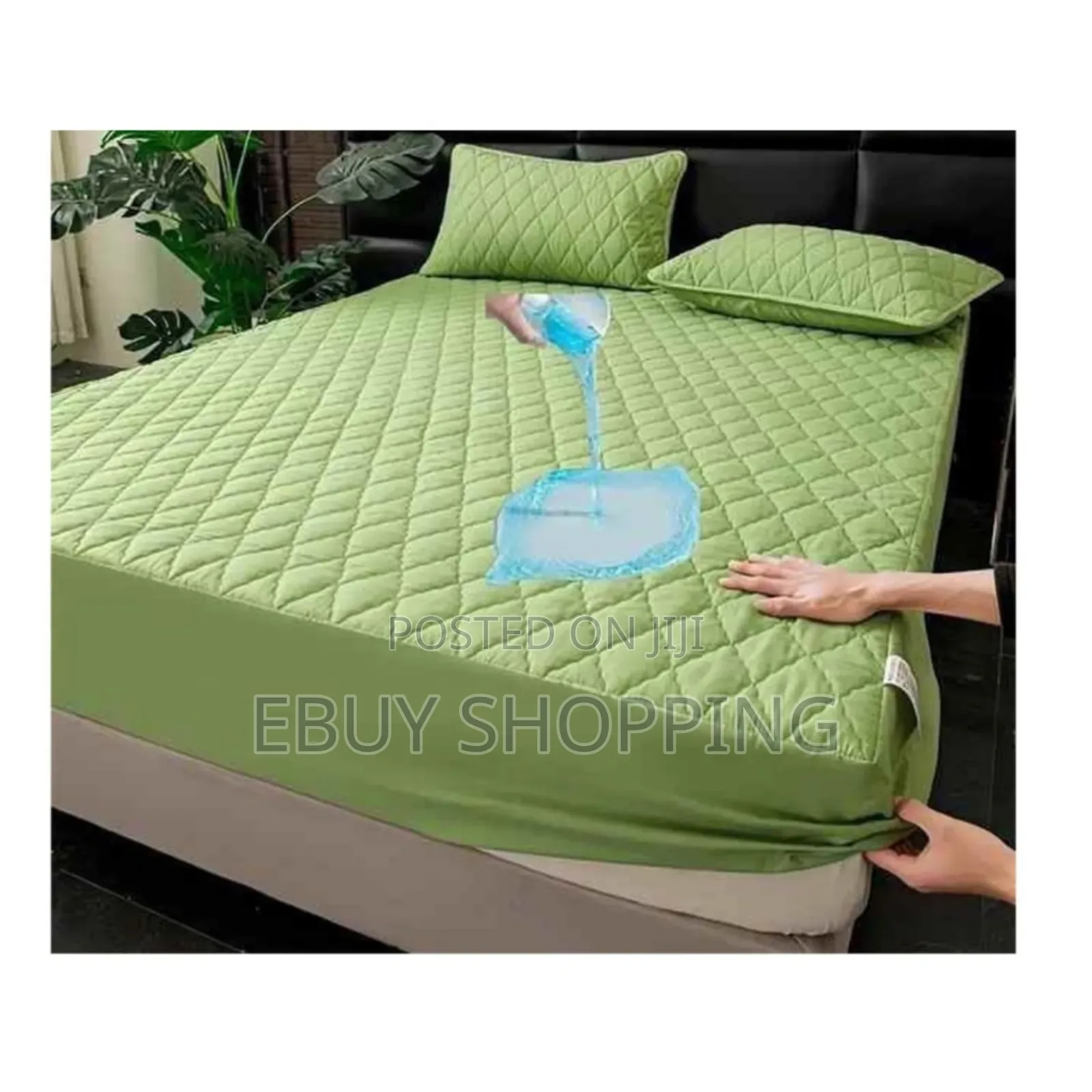 **Stretchable Fitted Waterproof Mattress Protector**
