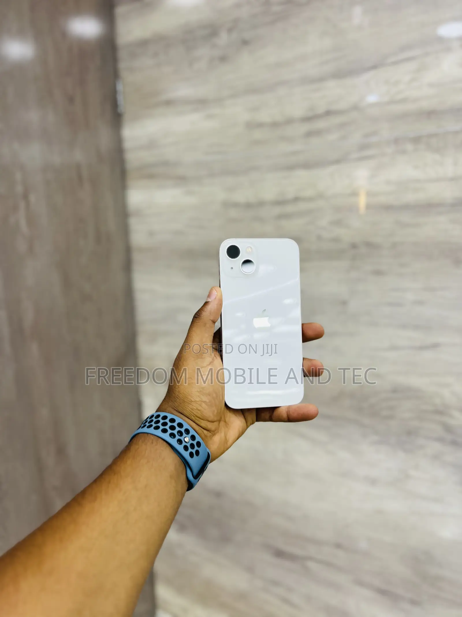 Apple iPhone 13 128 GB White