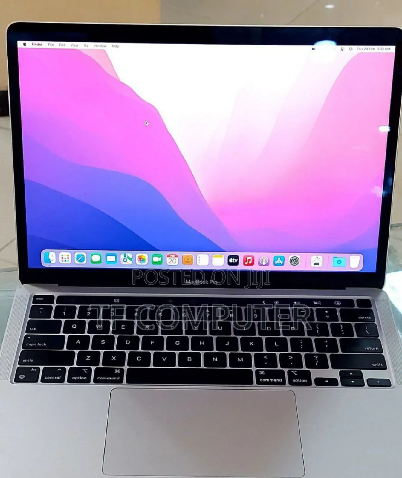 New Laptop Apple MacBook Pro 2020 M1 8GB Apple M1 Pro SSD 512GB