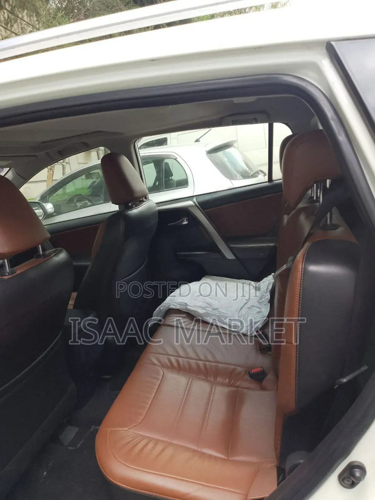 Toyota RAV4 2017 White