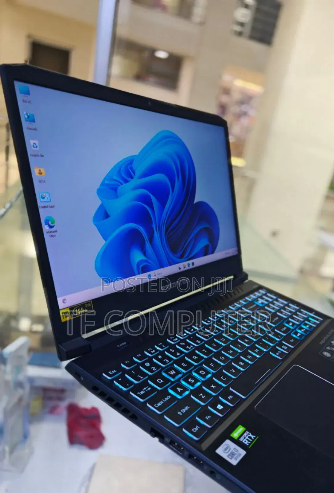 New Laptop Acer Predator Helios 300 16GB Intel Core I7 SSD 1T