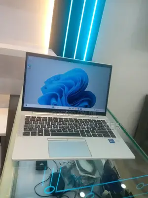 New Laptop HP EliteBook 840 16GB Intel Core I7 SSD 512GB
