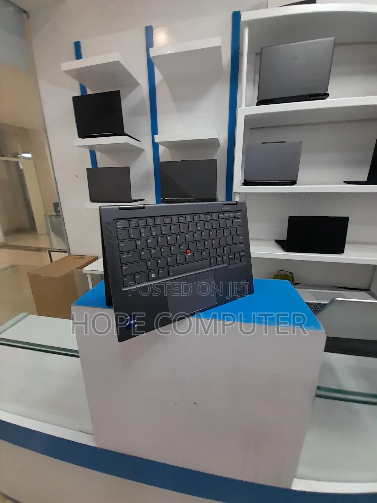 New Laptop Lenovo ThinkPad X1 Yoga Gen 8 32GB Intel Core I7 SSD 1T