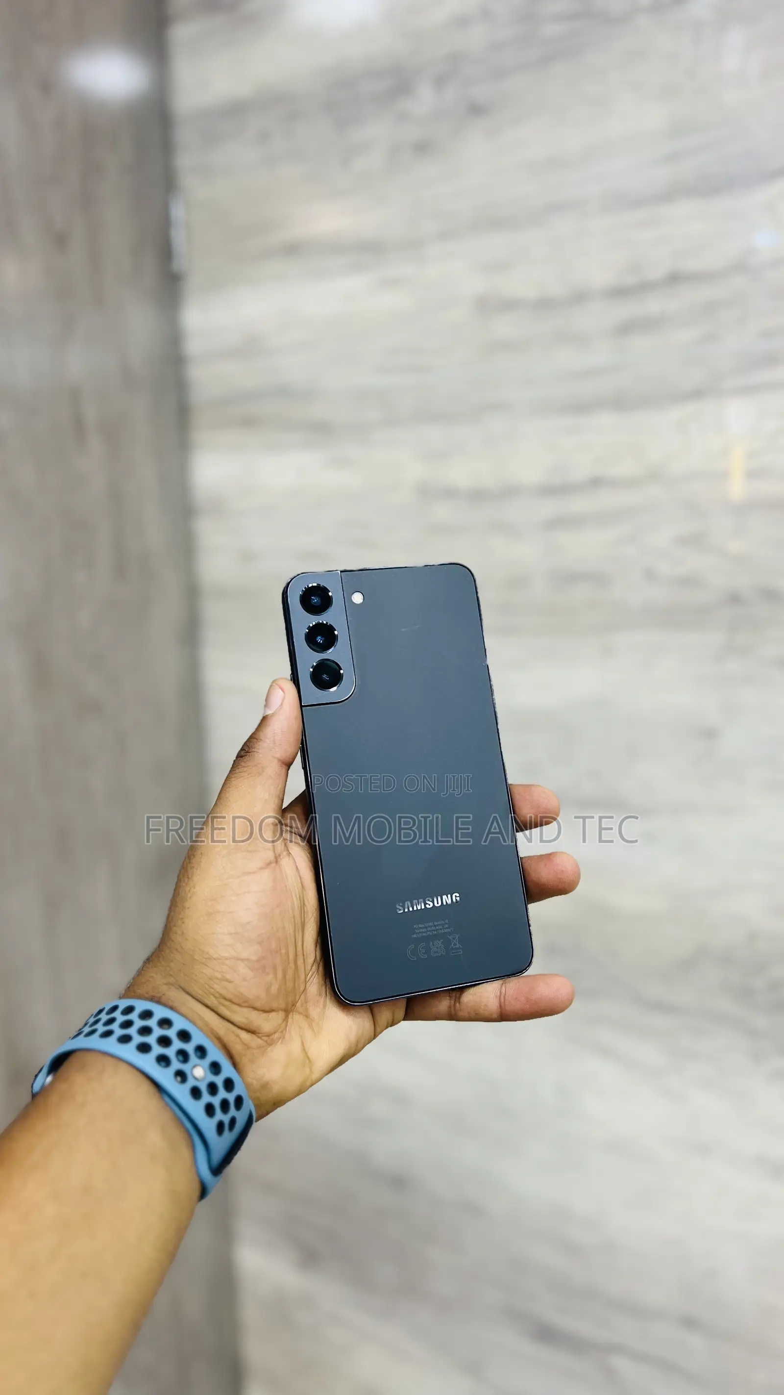 New Samsung Galaxy S22+ 5G 128 GB Black