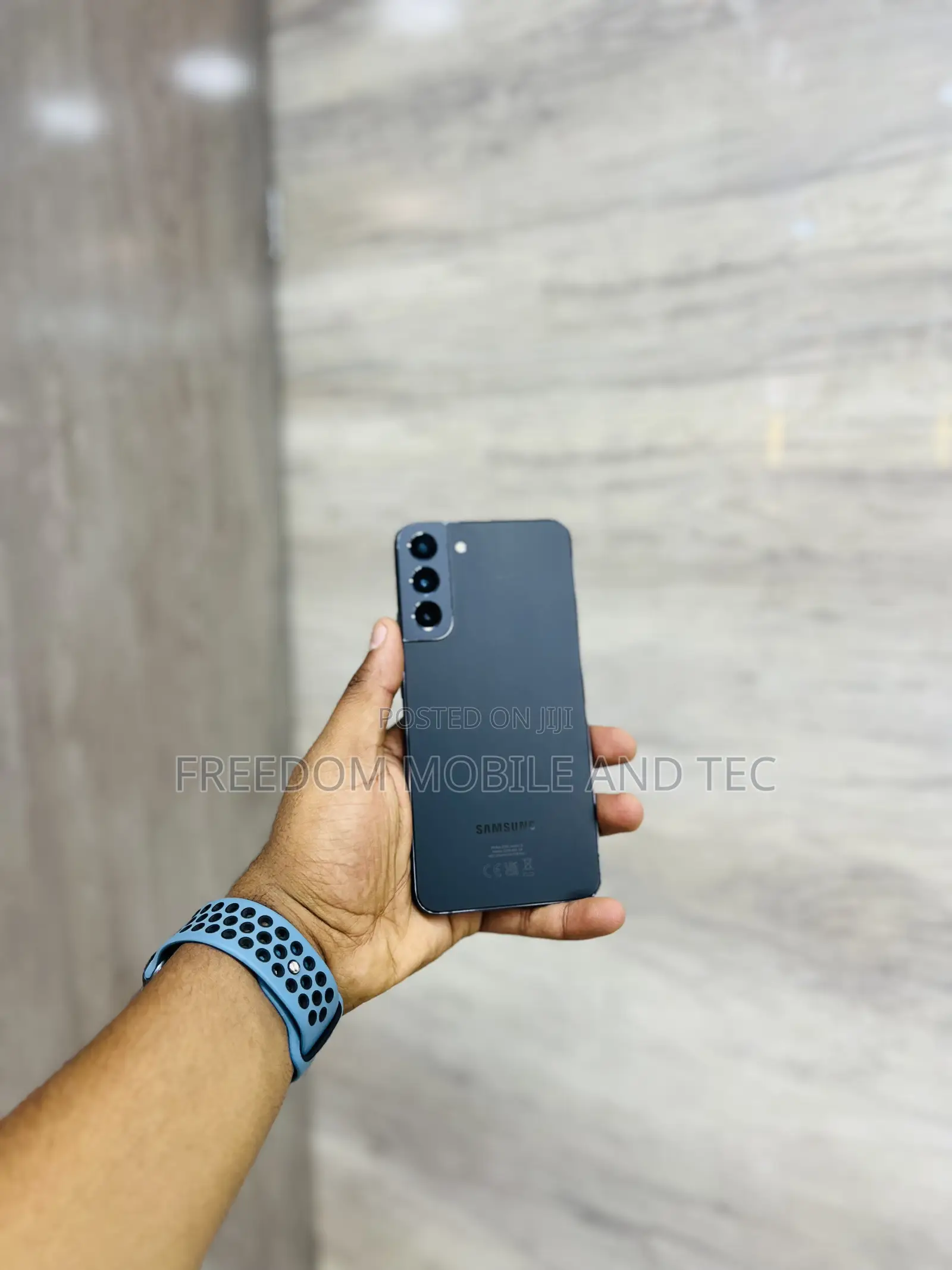 New Samsung Galaxy S22+ 5G 128 GB Black