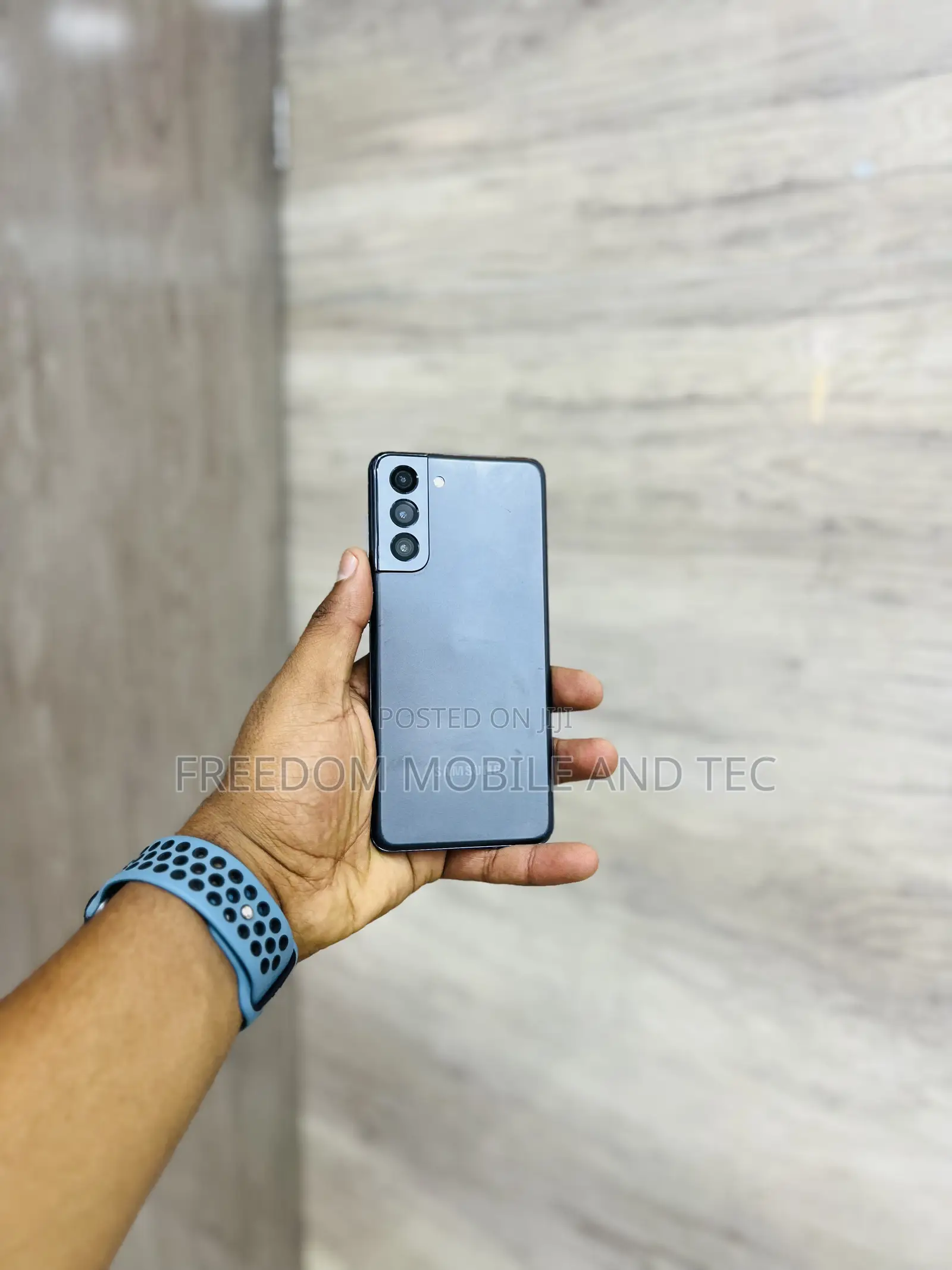 New Samsung Galaxy S21 5G 128 GB Black