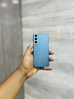 New Samsung Galaxy S22 5G 128 GB