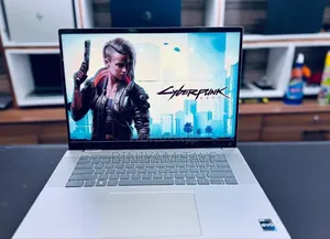 New Laptop Dell Inspiron 16 7630 16GB Intel Core I7 SSD 1T