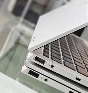 New Laptop HP EliteBook 1040 G8 16GB Intel Core I7 SSD 512GB
