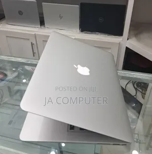 New Laptop Apple MacBook Air 2017 8GB Intel Core I7 SSD 128GB