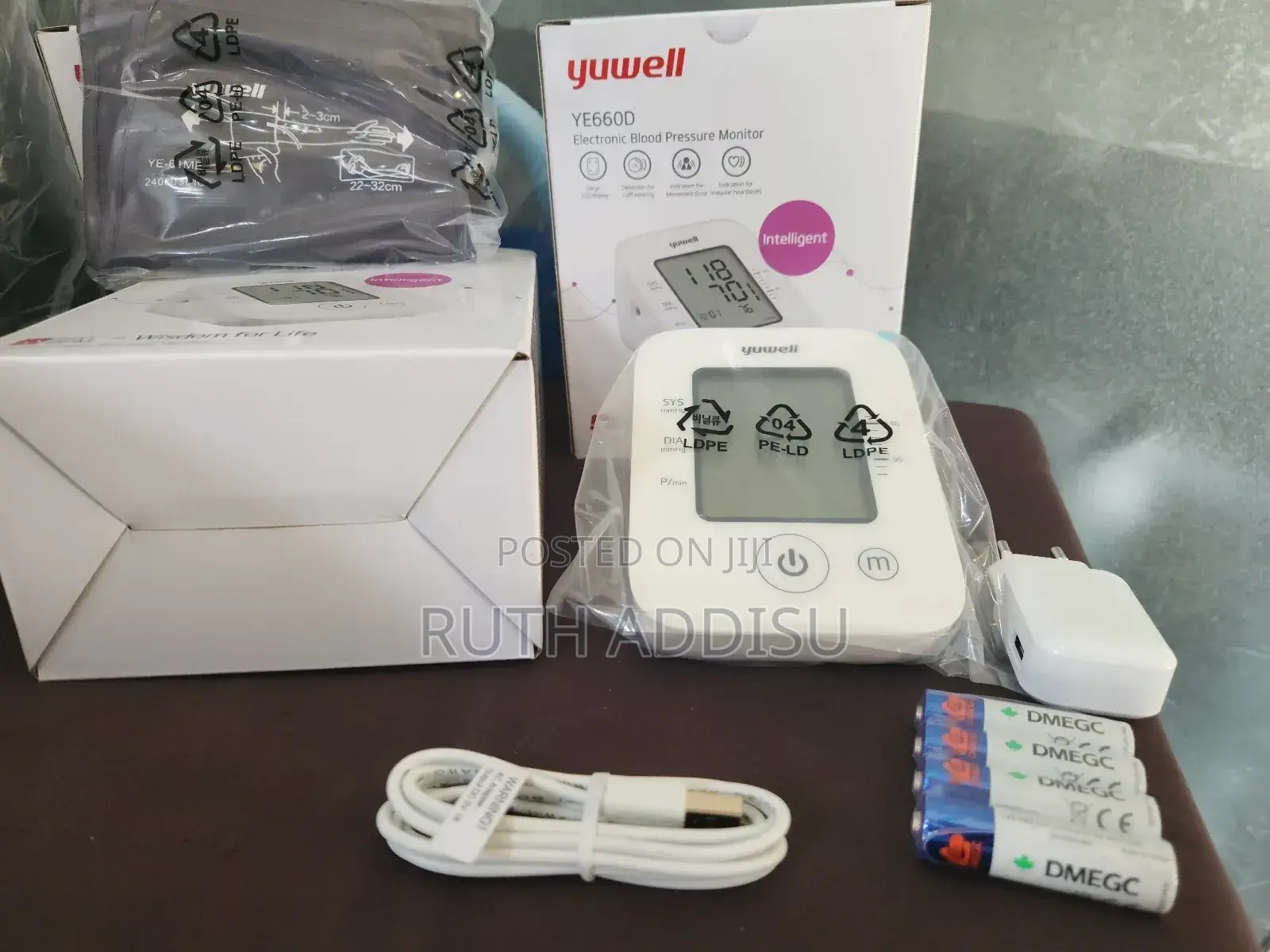 Blood Pressure Monitor6去digital Blood Pressuer Monitor