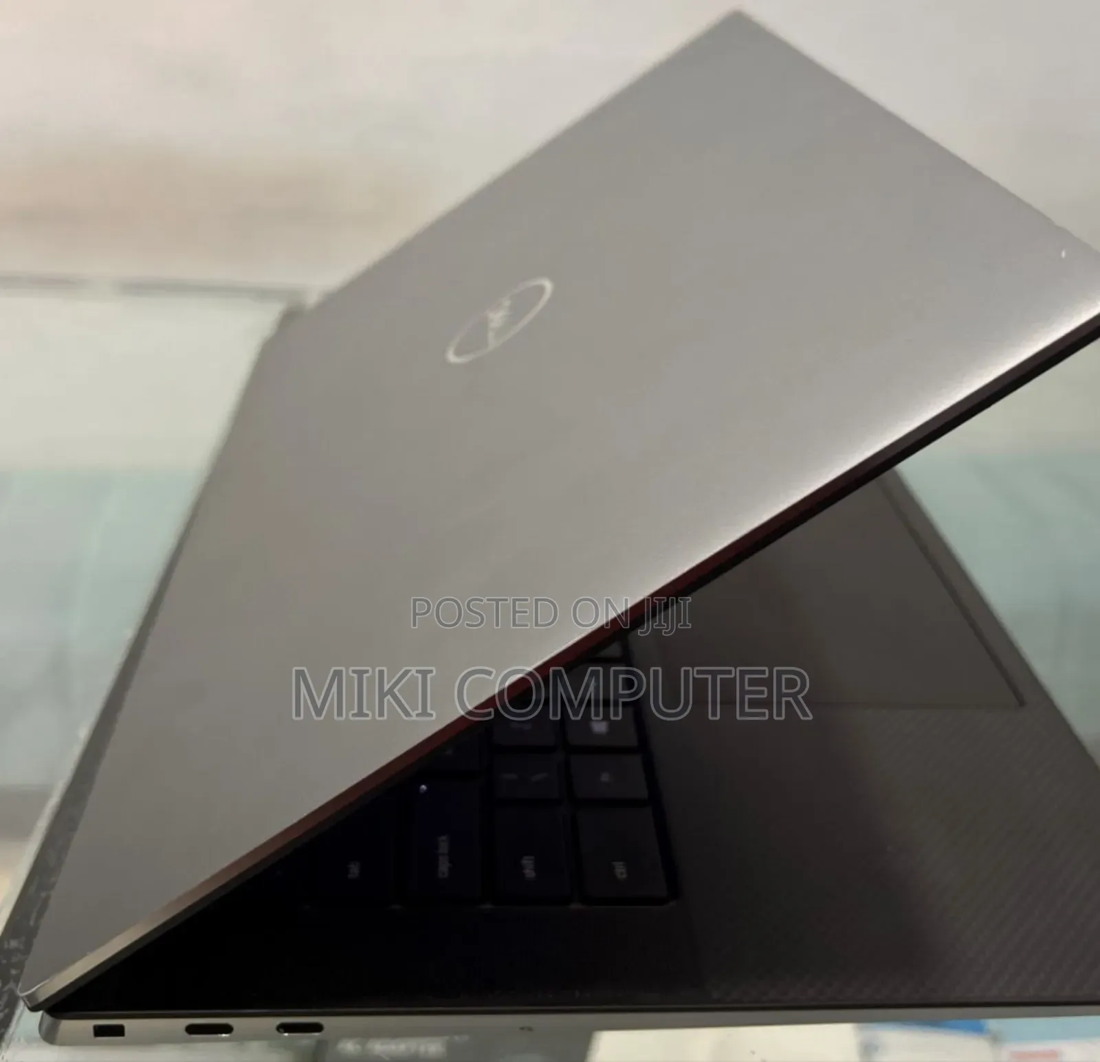 New Laptop Dell Precision 5550 16GB Intel Core I7 SSD 512GB