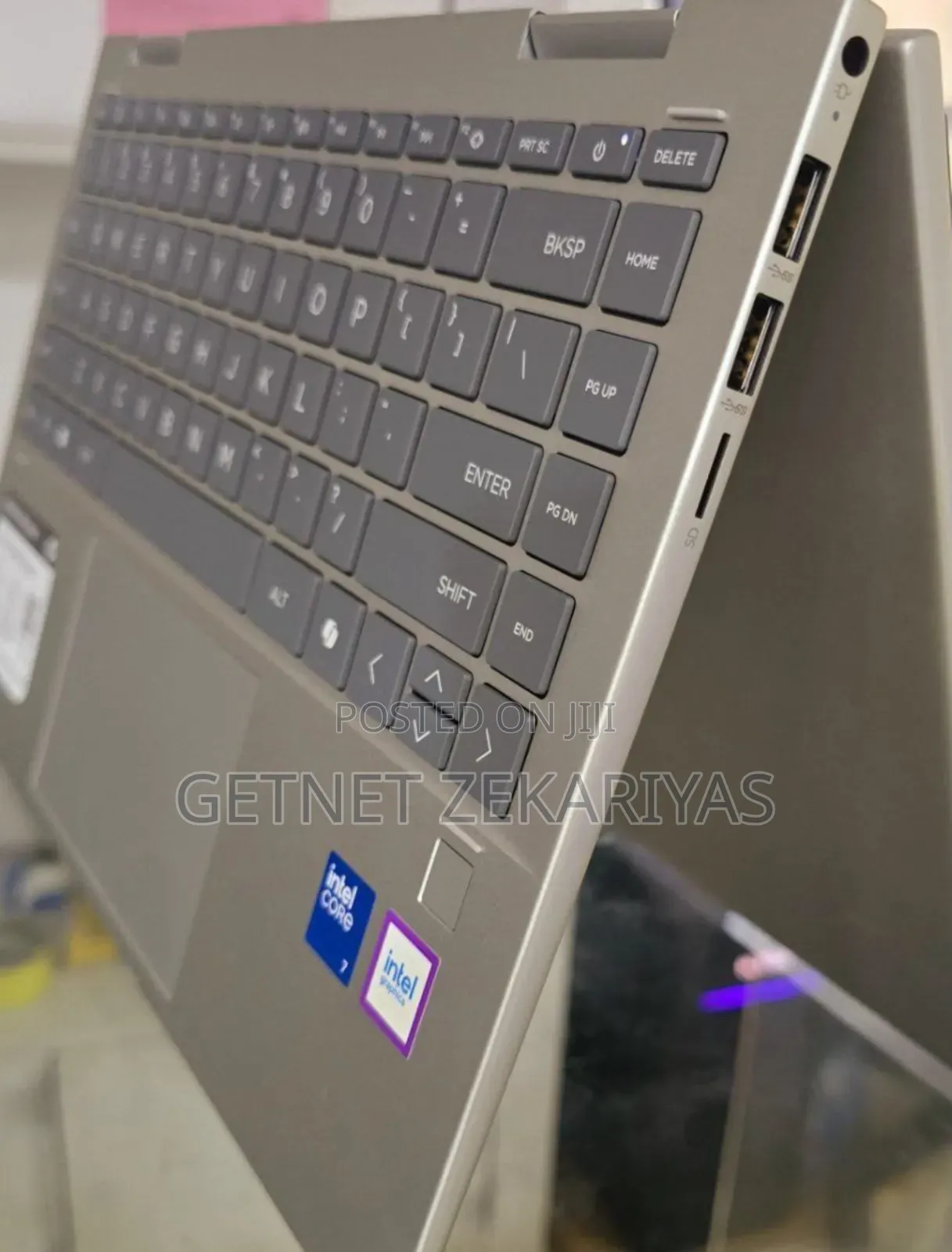 New Laptop HP Envy X360 8GB Intel Core I5 SSD 512GB