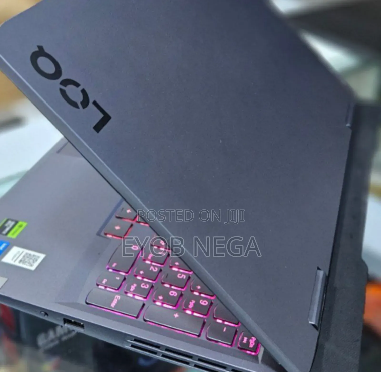 New Laptop Lenovo LOQ 15IRH8 16GB Intel Core I5 SSD 512GB