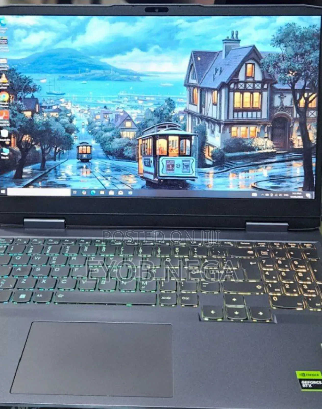 New Laptop Lenovo LOQ 15IRH8 16GB Intel Core I5 SSD 512GB