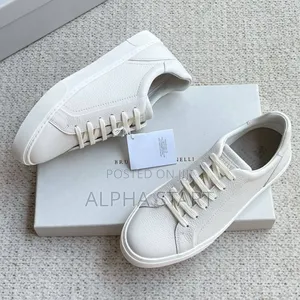  Brunello Cucinelli 
(Quality)
Made in Italy 
 