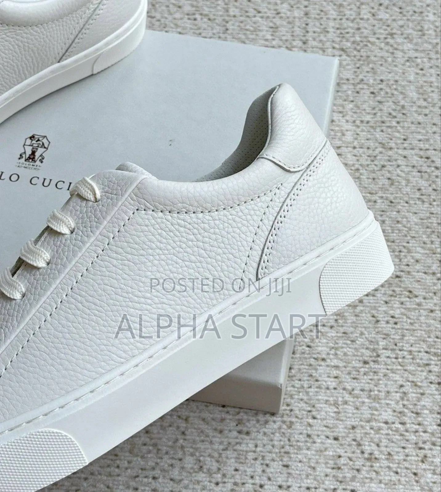  Brunello Cucinelli 
(Quality)
Made in Italy 
 