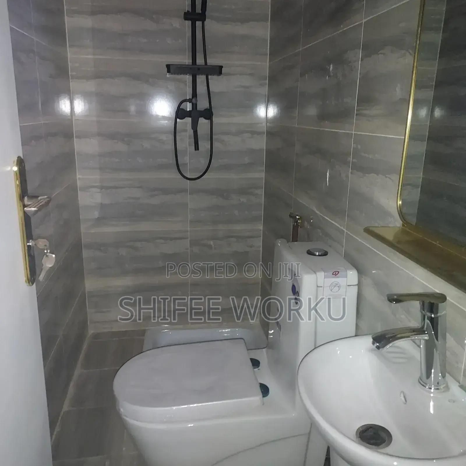 Furnished 4bdrm Villa in Tafo Around Ccd, Yeka for sale