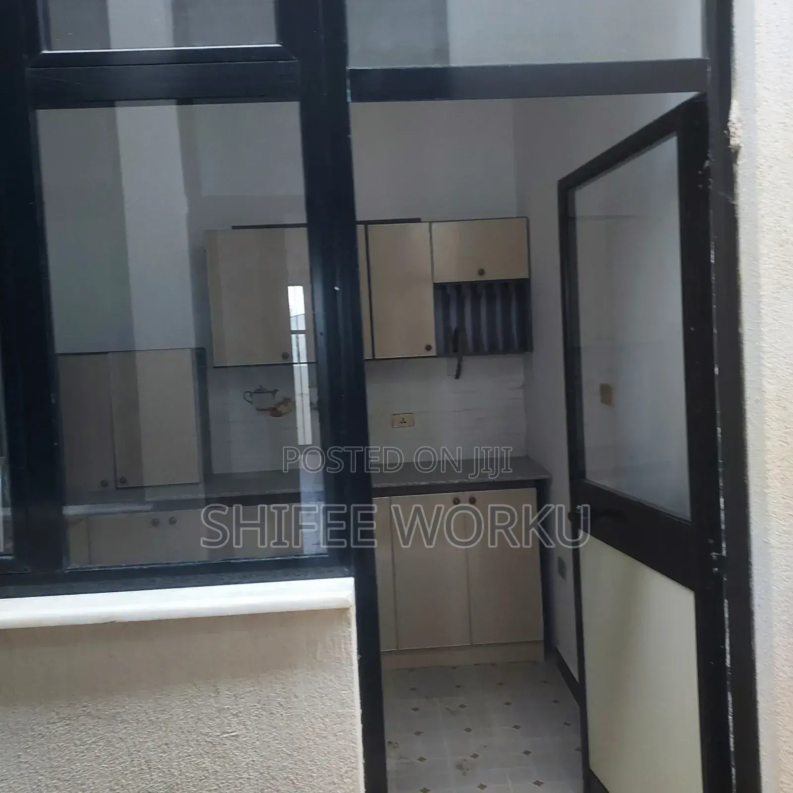 Furnished 4bdrm Villa in Tafo Around Ccd, Yeka for sale