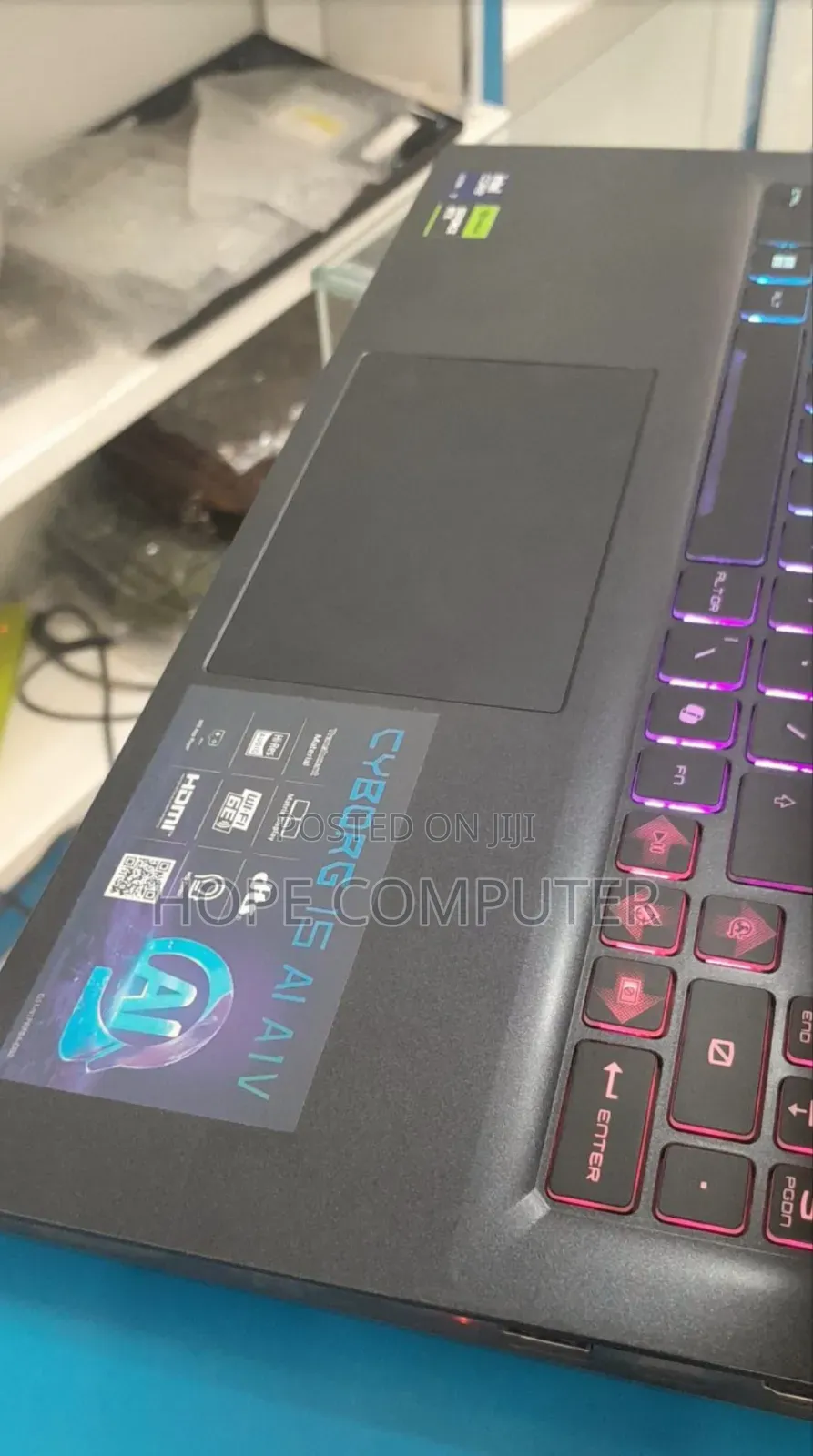 New Laptop MSI Cyborg 15 16GB Intel Core Ultra 7 SSD 1T